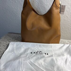 Brooklyn Shoulder Bag 39